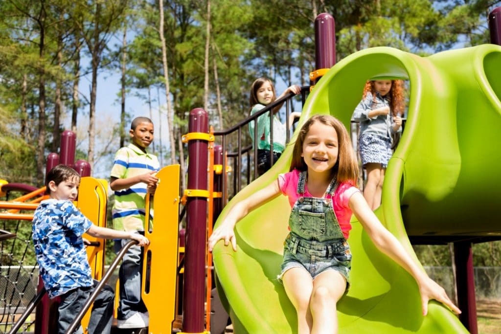 Taman bermain anak di kawasan Jakarta Living Star